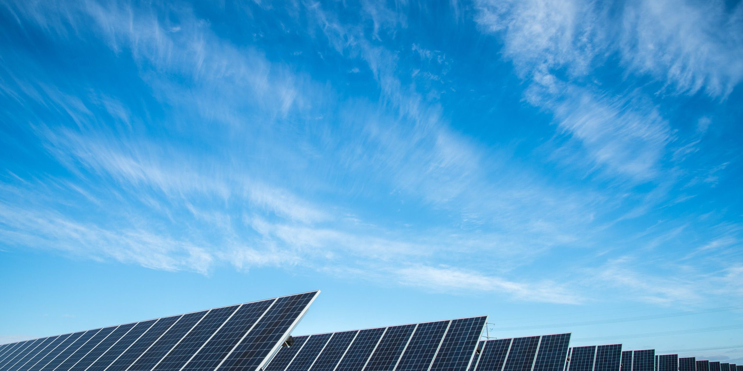 5 IoT Initiatives Improving the Renewable Energy Sector