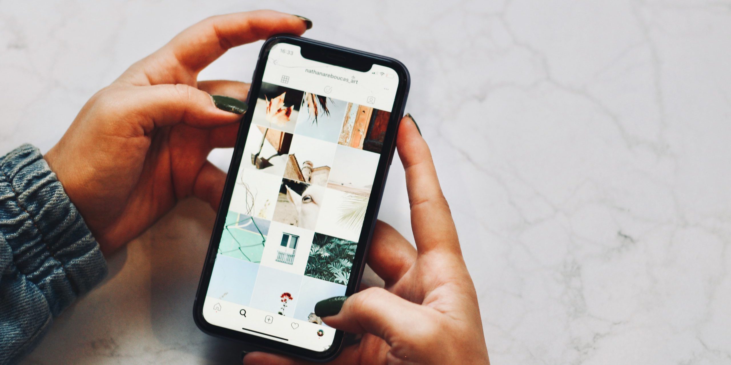 Consumers Spend 85% of Smartphone Time in Apps